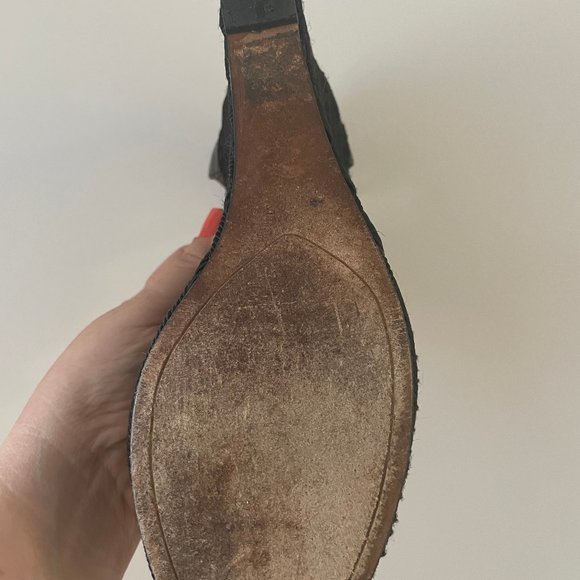 *Authentic Givenchy Nettunia Star Wedge Heel Espadrilles Size 40 EU (9.5-10 US)* - Picture 3 of 3